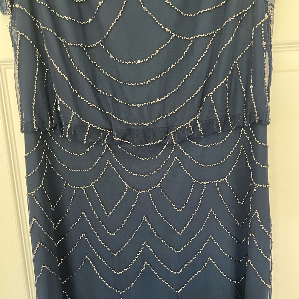 Adrianna Papell Women's Short Sleeve Blouson Beaded Gown-Size 10 - Picture 7 of 14